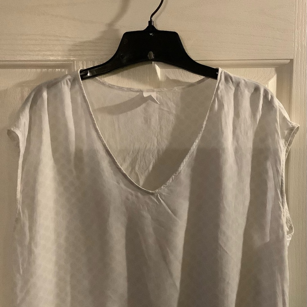 Old Navy Brand blouse, size large. - Picture 2 of 10